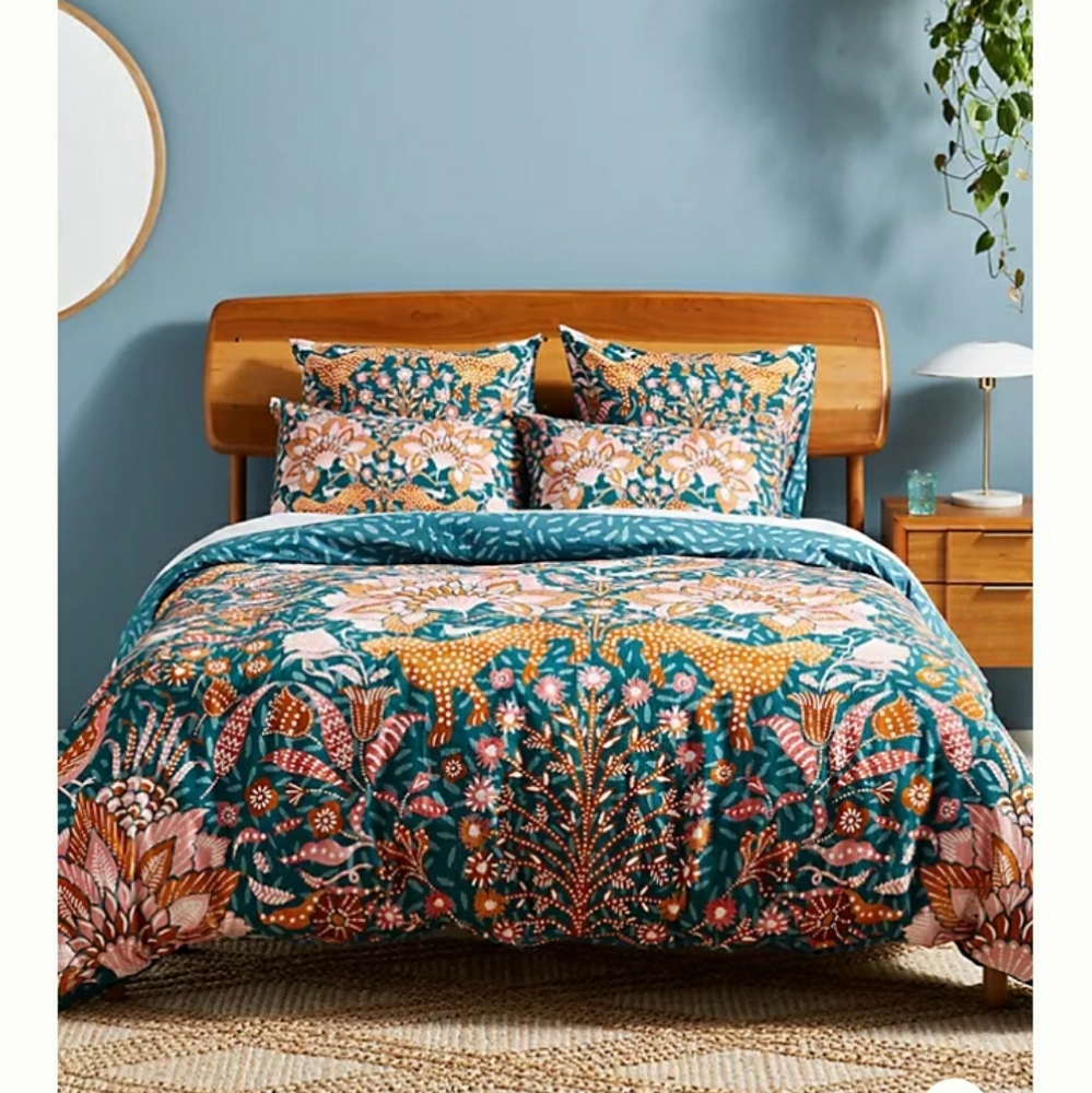 Anthropologie King size duvet and sham